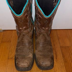 Justin Gypsy Boots 11”